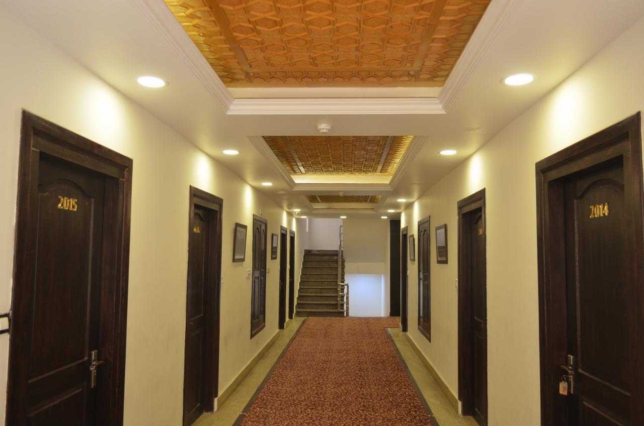 Hotel The Valley View Kashmir Srīnagar Exterior foto